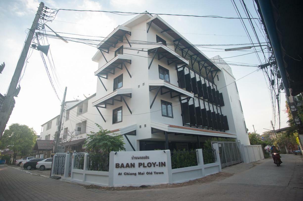 Hostel Baan Ploy In (Adults Only) Chiang Mai Exterior foto